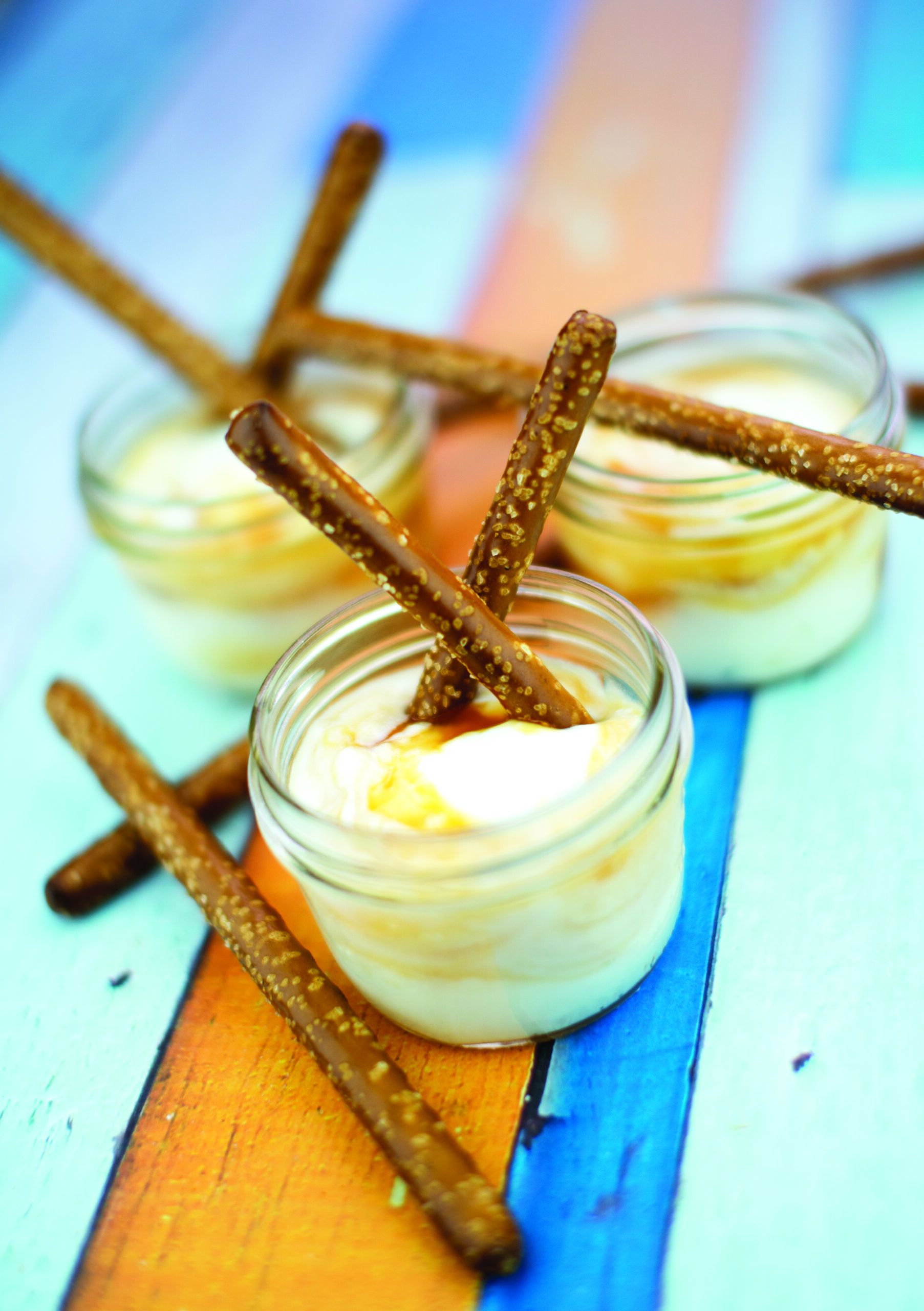 Salted Pretzel & Caramel Yogurt Dippers